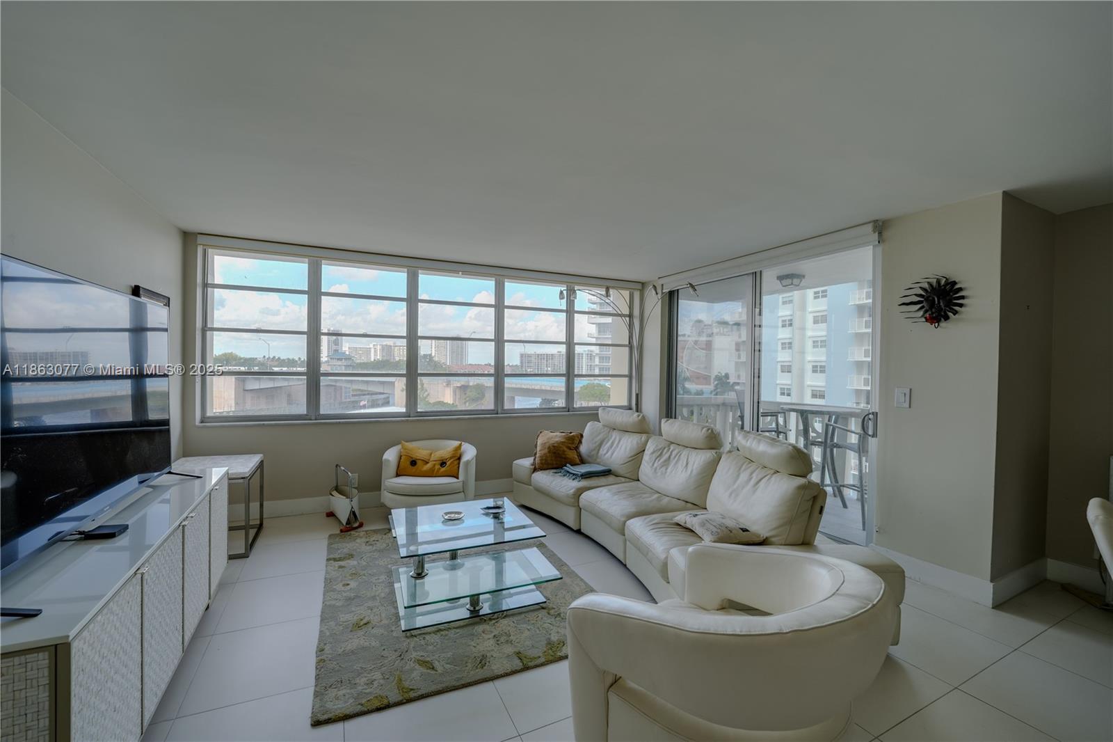 Property photo # 2