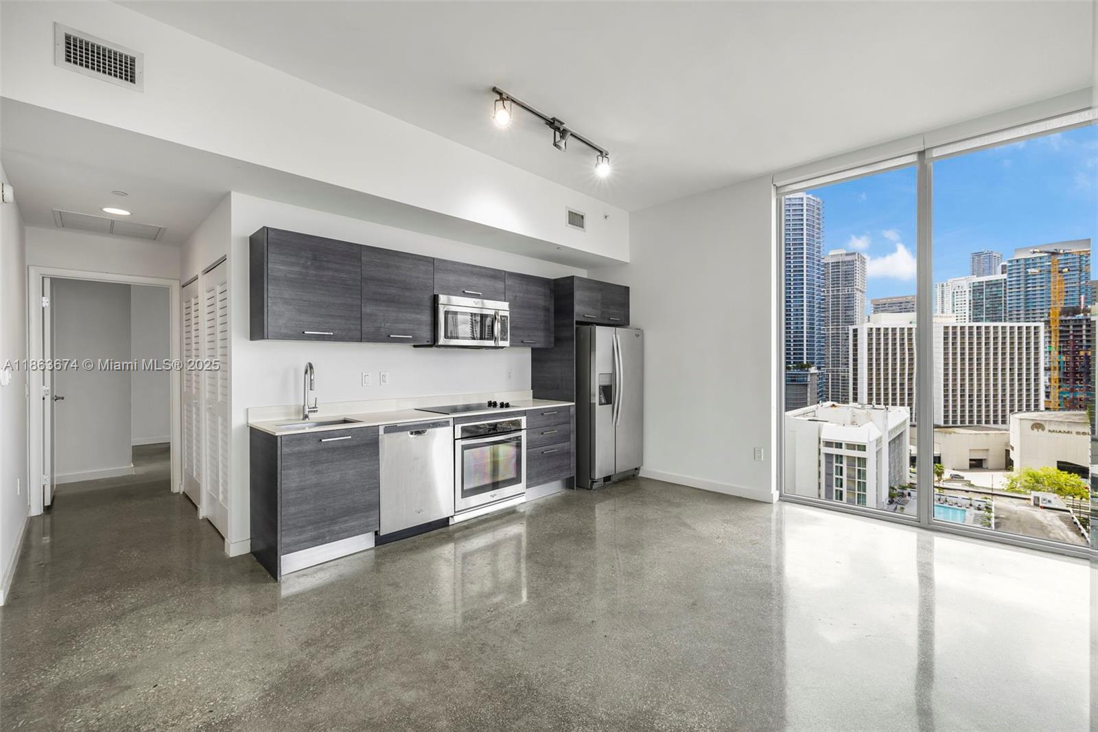 Property photo # 9