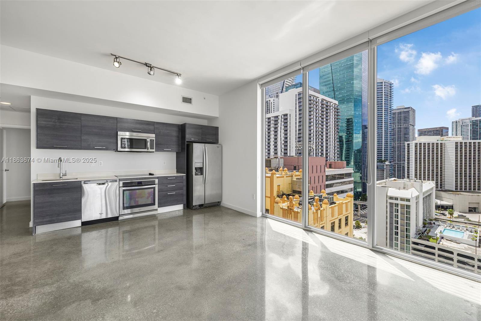 Property photo # 3