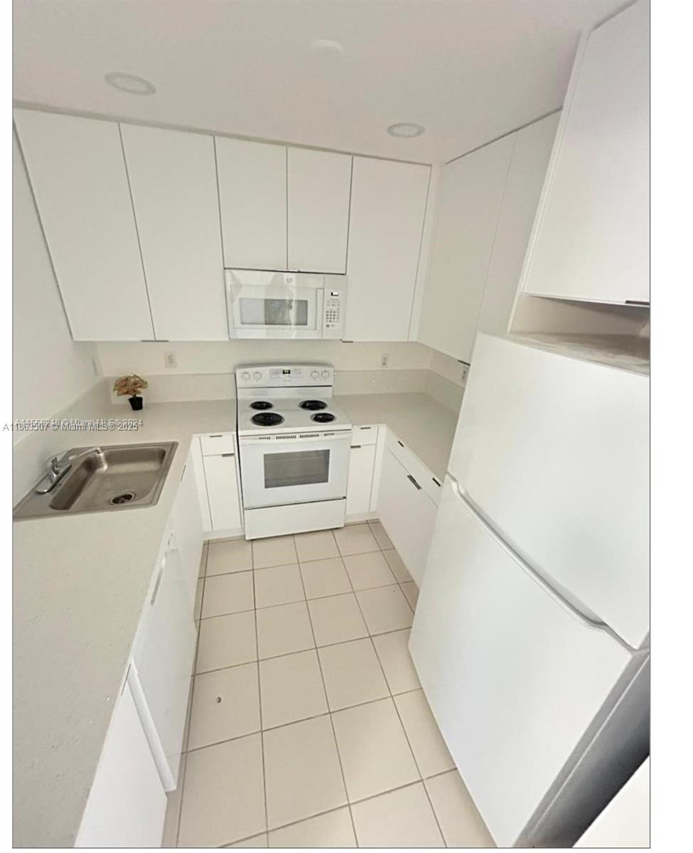 Property photo # 2