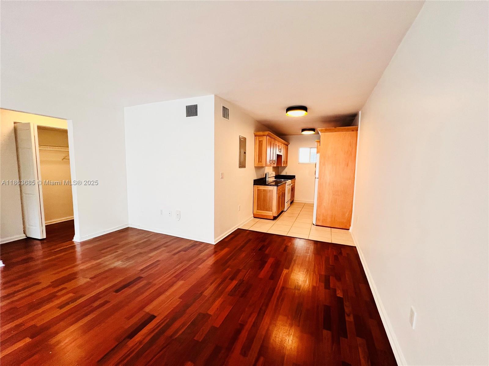 Property photo # 2
