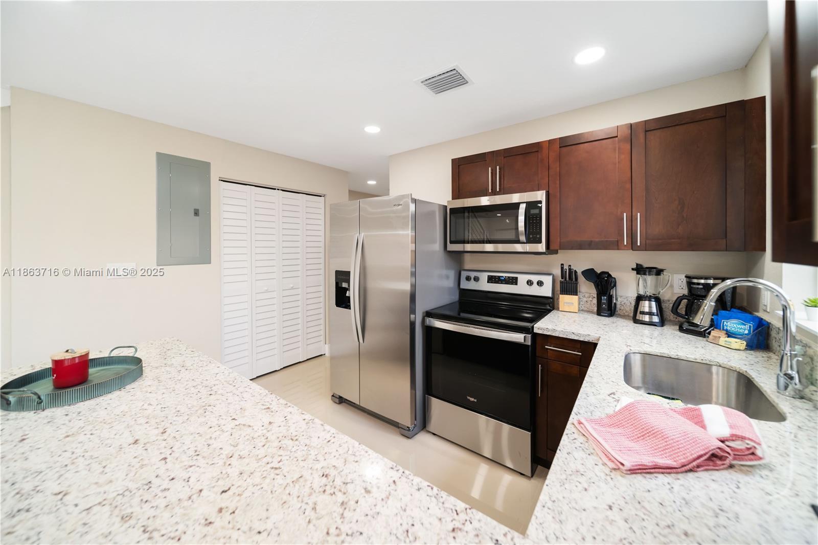 Property photo # 3