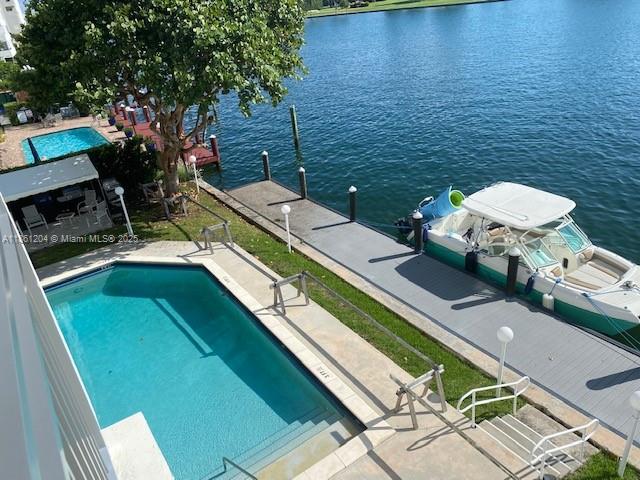 Property photo # 7