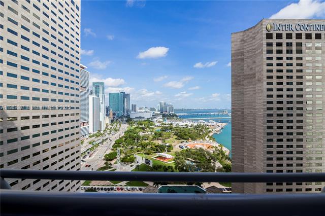 325 S Biscayne Blvd #2624, Miami FL 33131