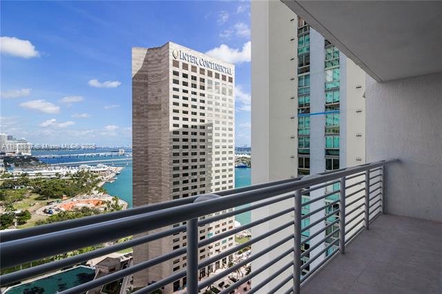 325 S Biscayne Blvd #2624, Miami FL 33131