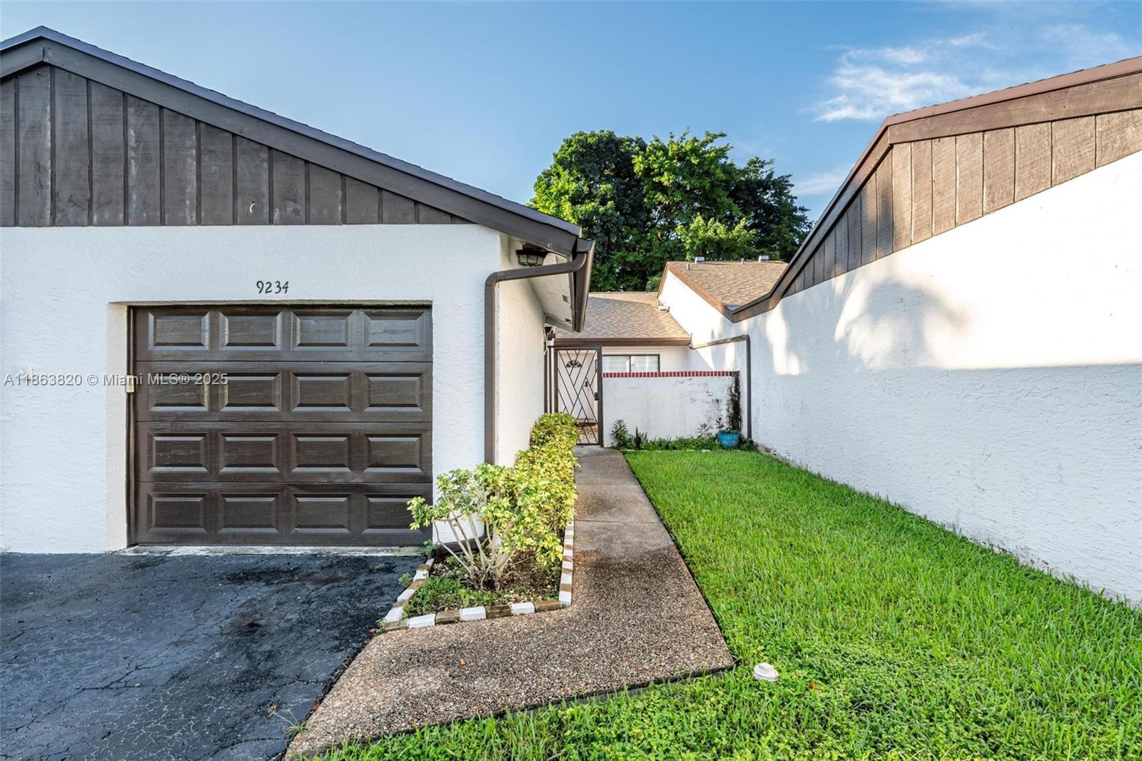 Property photo # 9