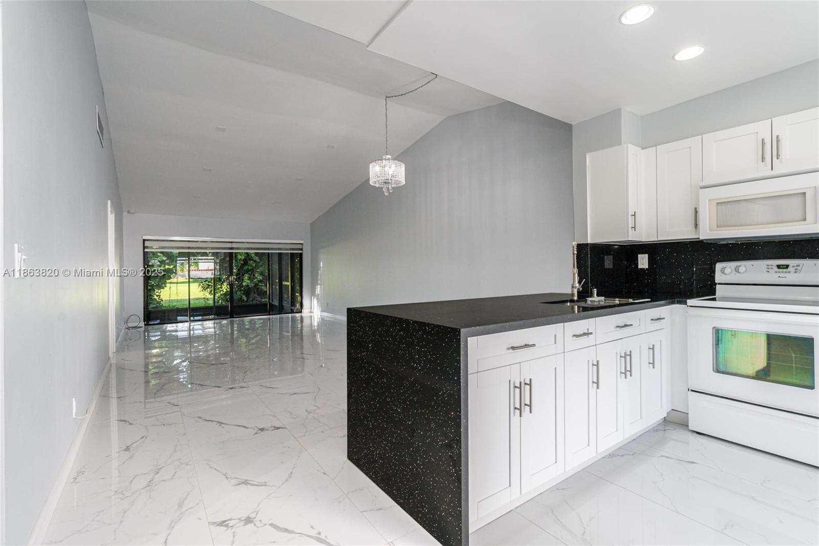 Property photo # 6