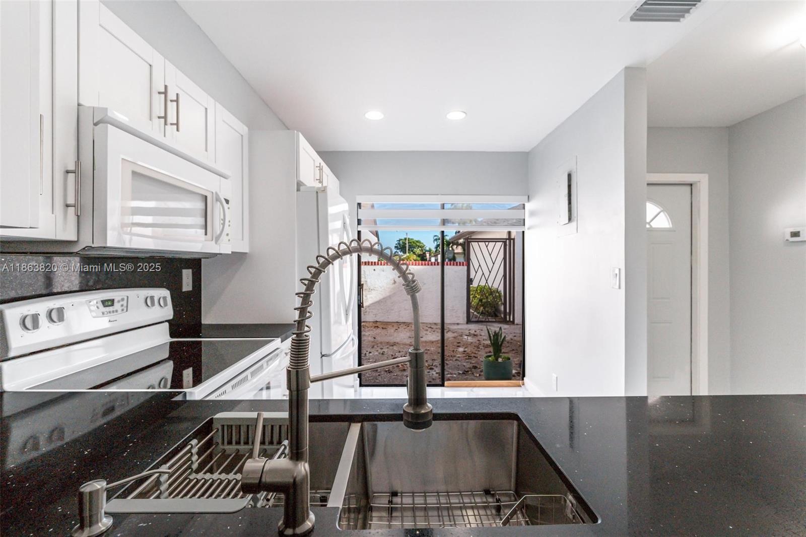 Property photo # 3