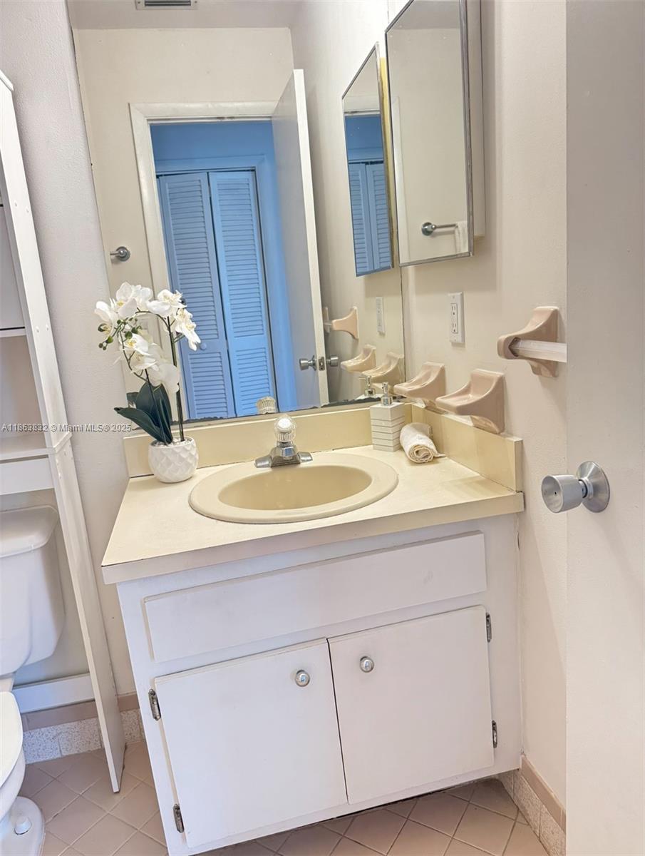 Property photo # 8