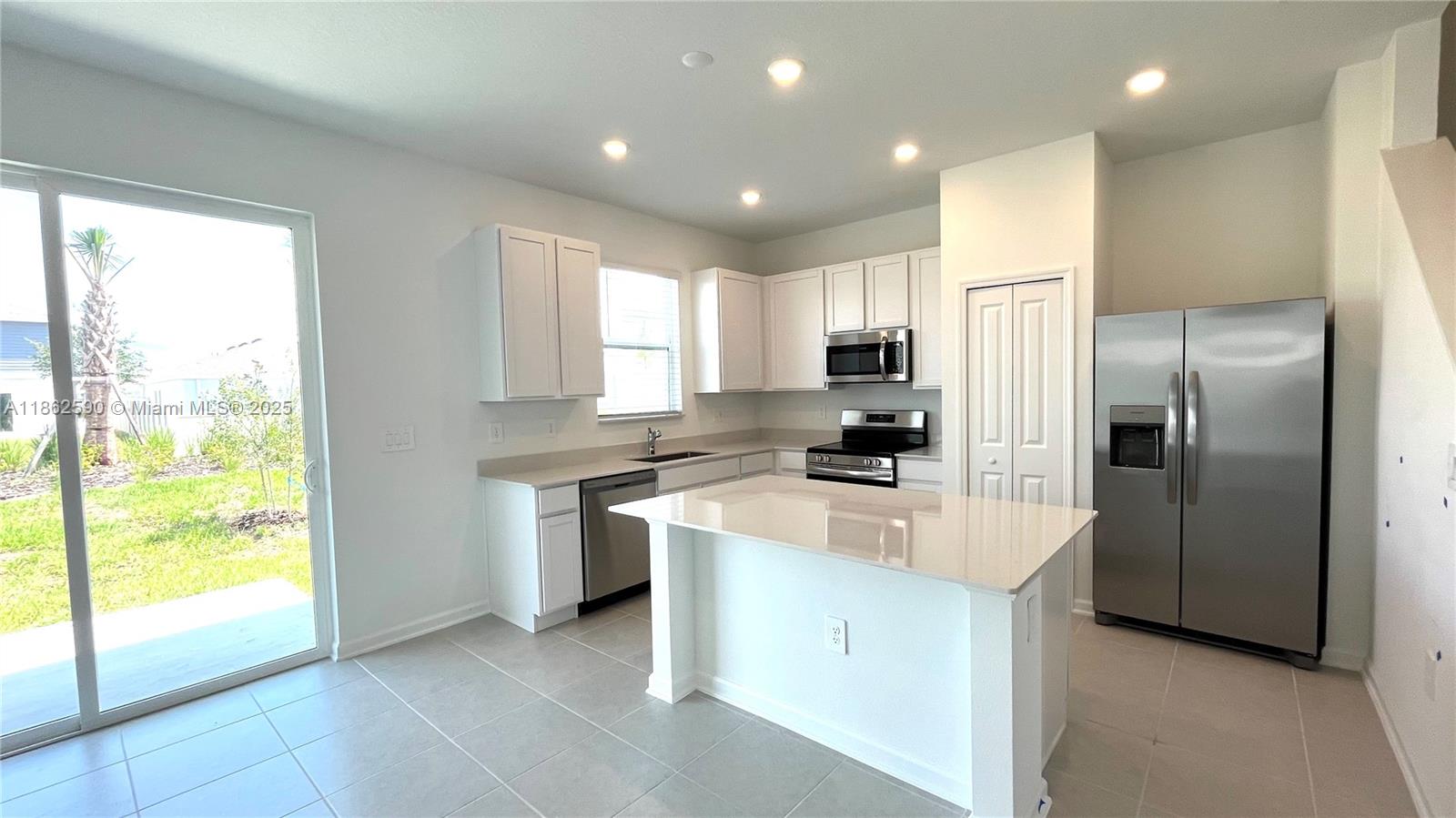 Property photo # 2