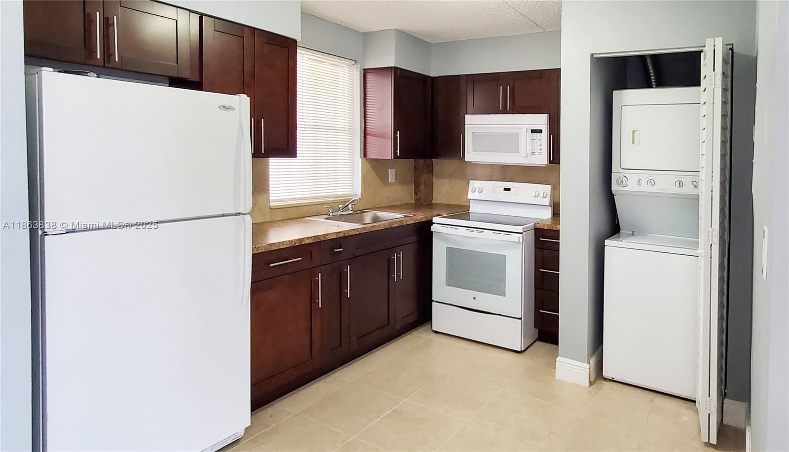 Property photo # 0