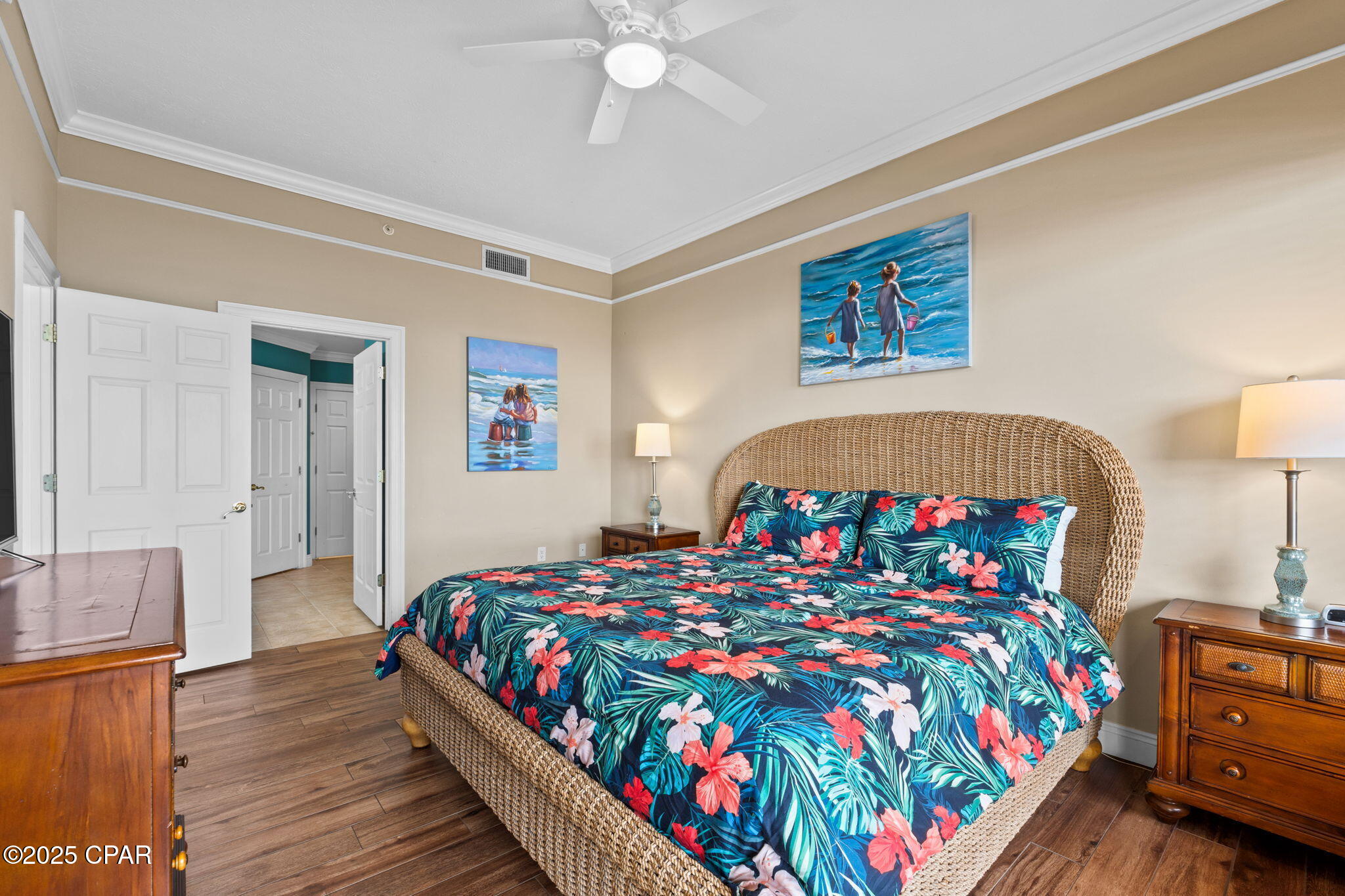 Image 15 For 8715 Surf Drive 102 B