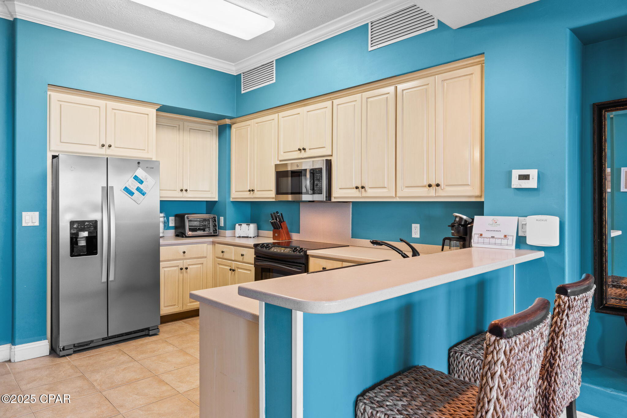 Image 6 For 8715 Surf Drive 102 B