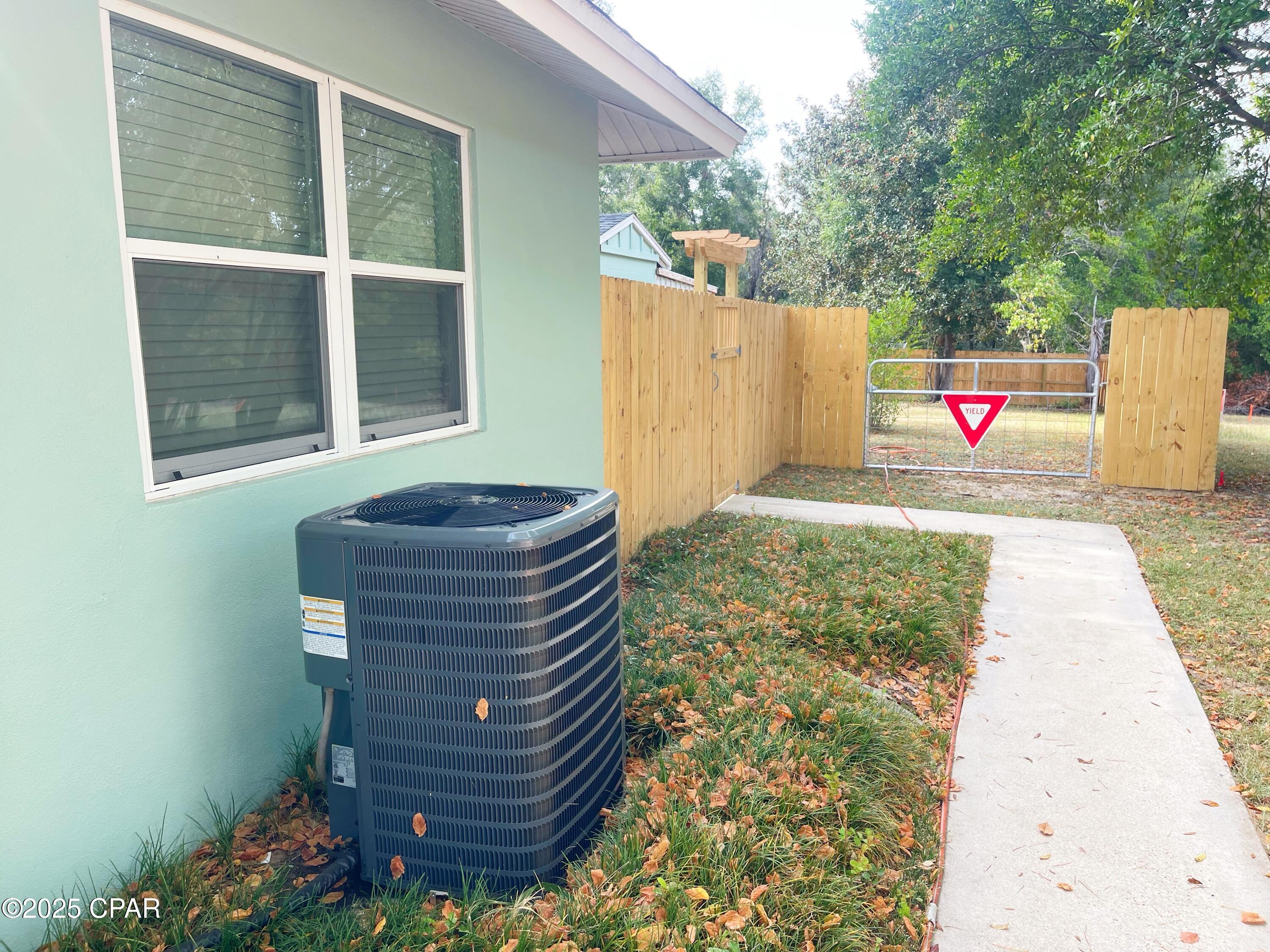 Image 33 For 2094 Morven Street