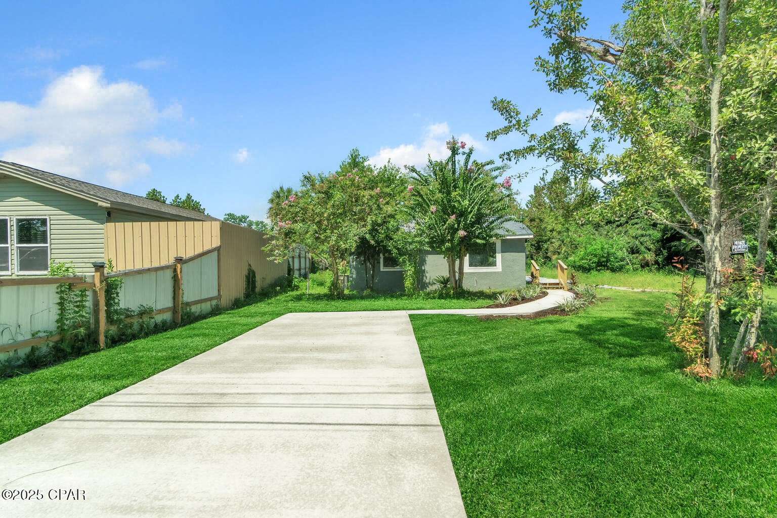 Image 11 For 509 Maine Avenue