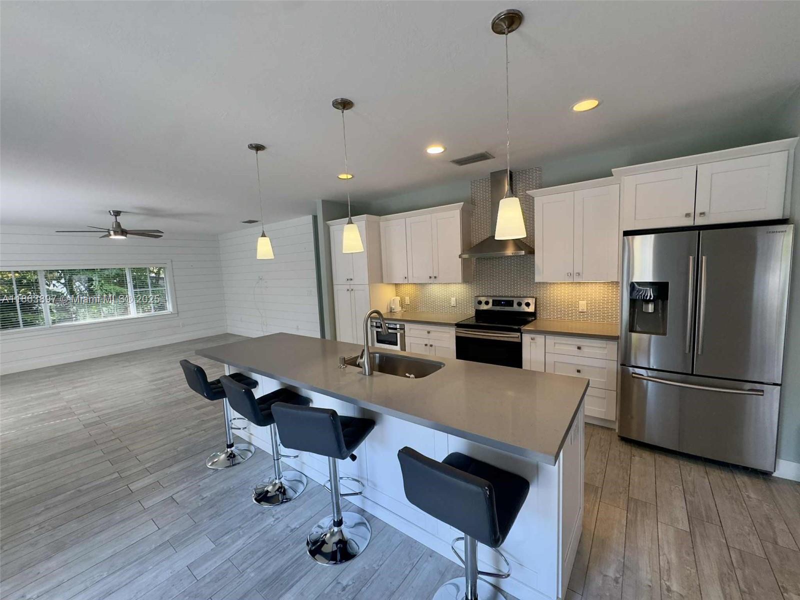 Property photo # 2