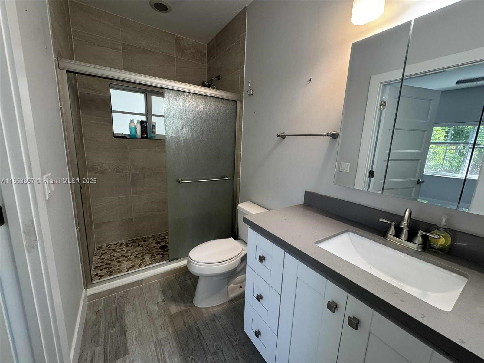 Property photo # 4