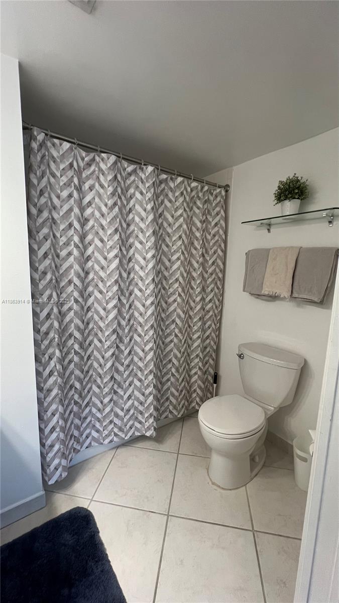 19555 E Country Club Dr #8305, Aventura FL 33180