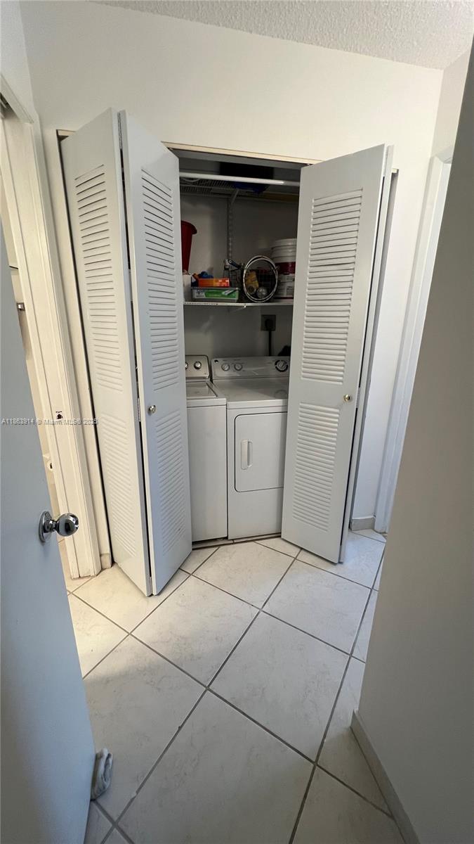 19555 E Country Club Dr #8305, Aventura FL 33180