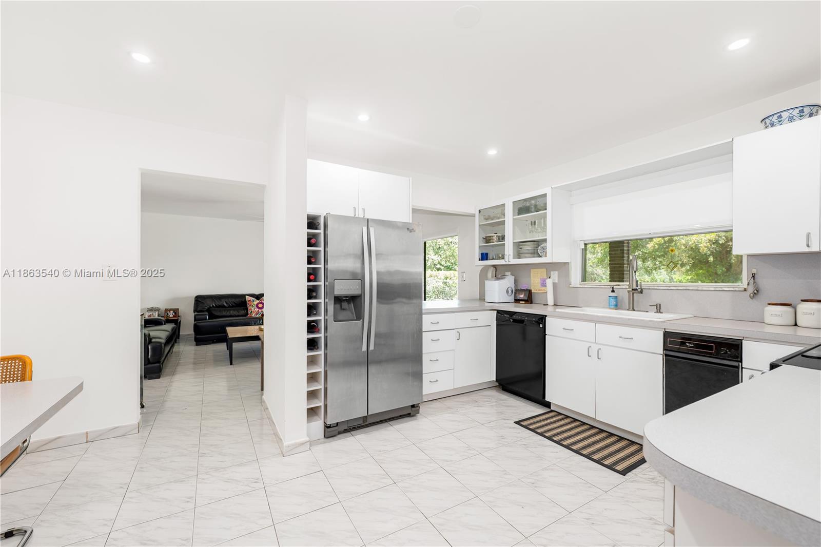 Property photo # 4