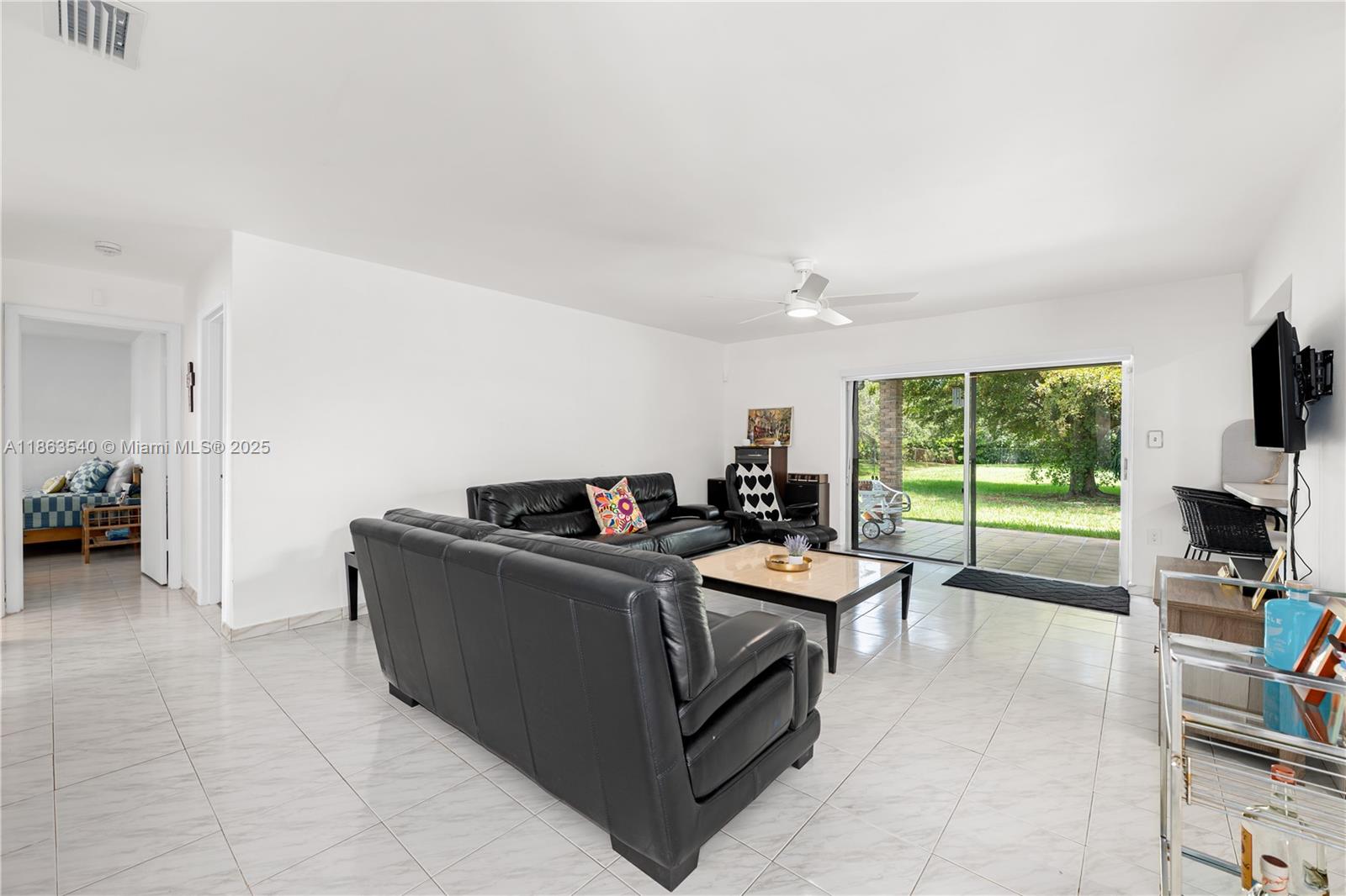 Property photo # 8