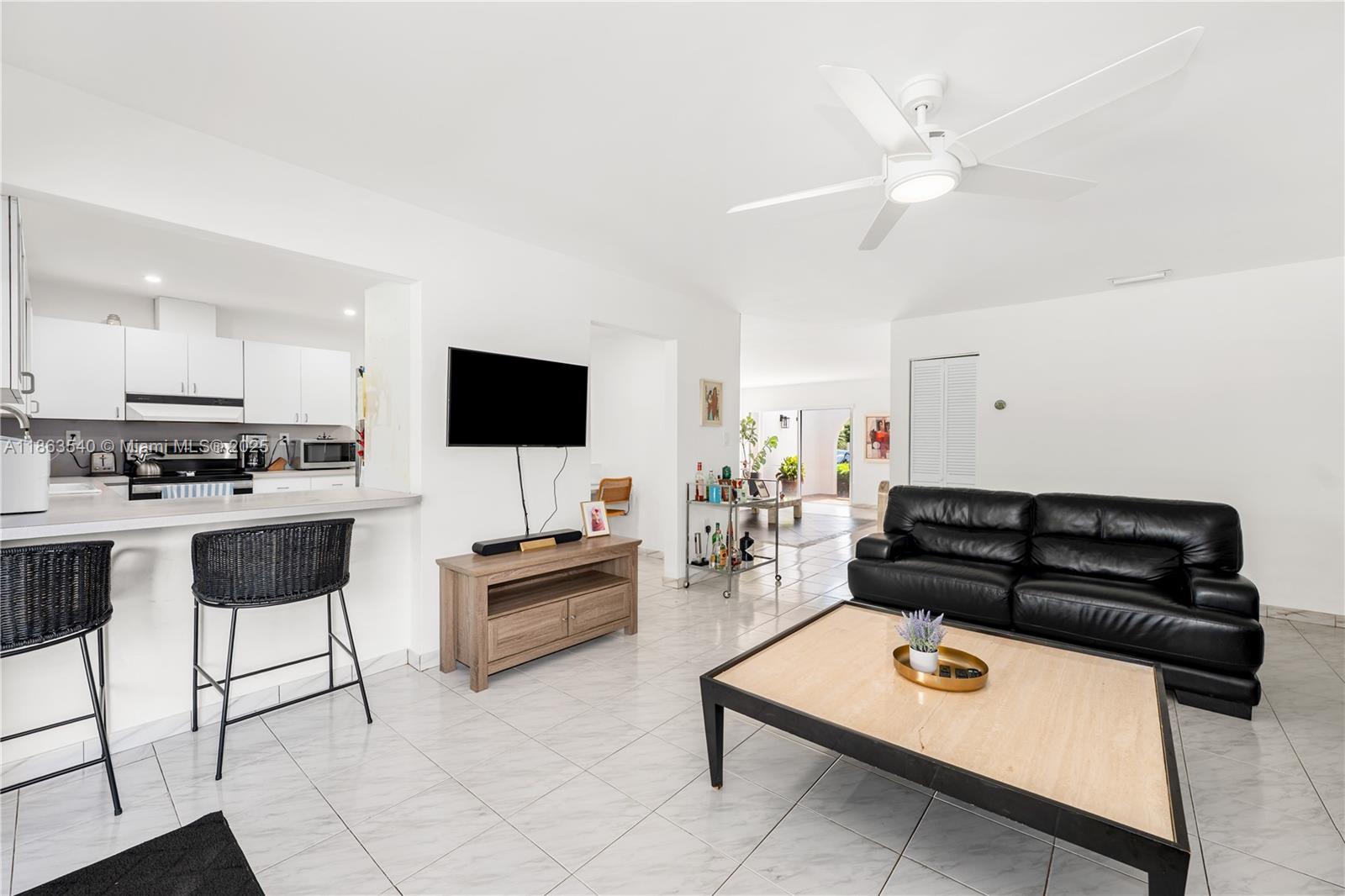 Property photo # 6