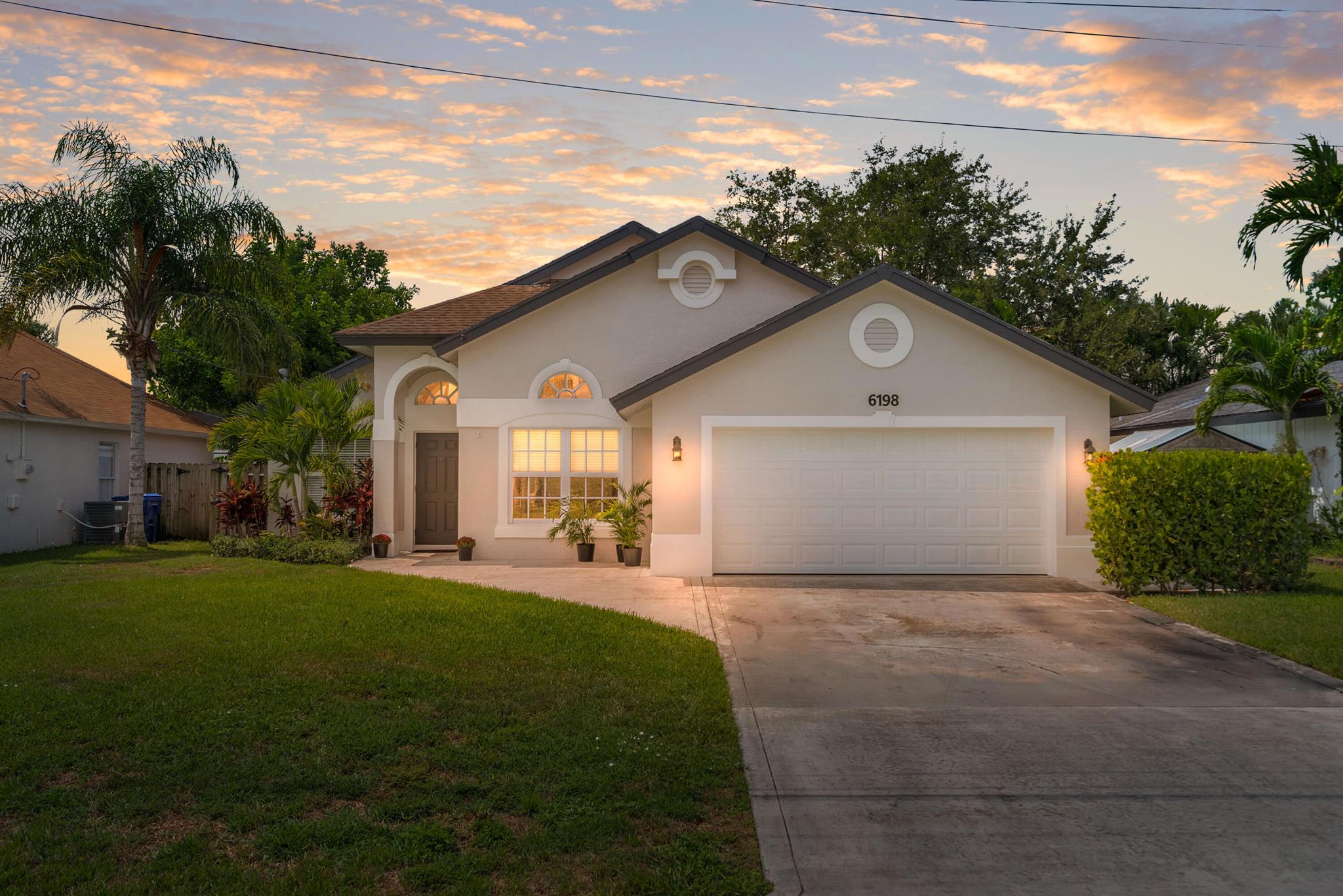6198 Hollywood Street, Jupiter, Florida 33458