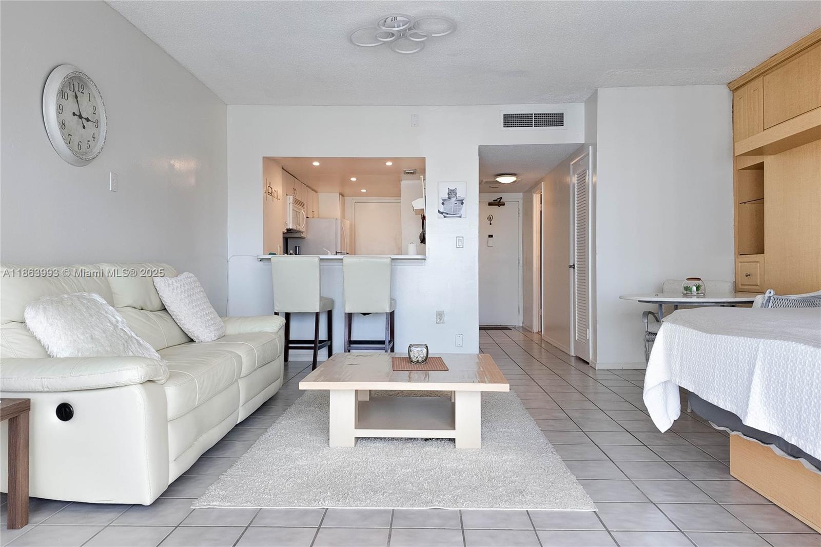 Property photo # 6
