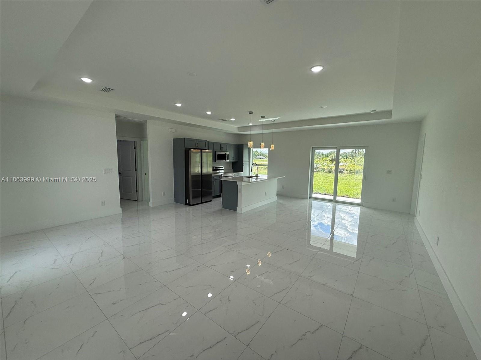 Property photo # 4