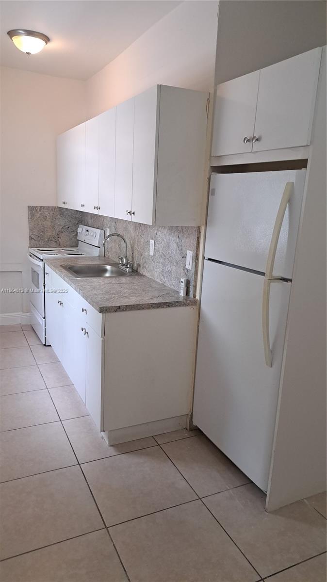 Property photo # 9