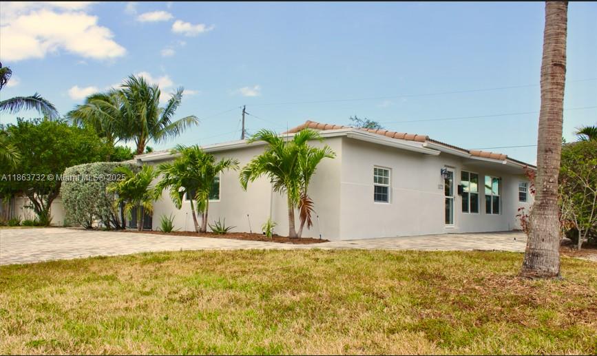 1301 42nd St, Oakland Park, Florida 33334