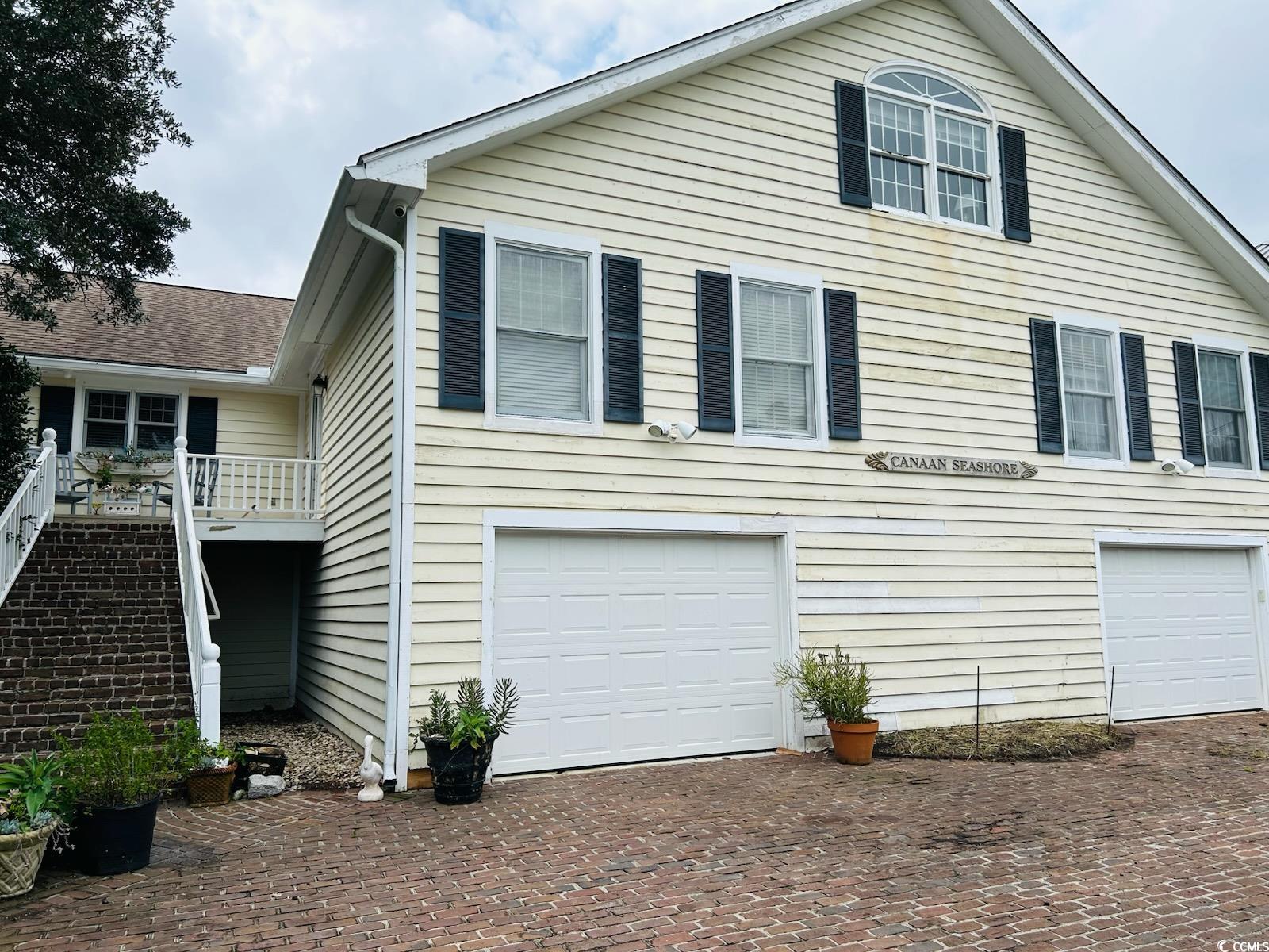 75 Marsh Hen Dr. Pawleys Island, SC 29585