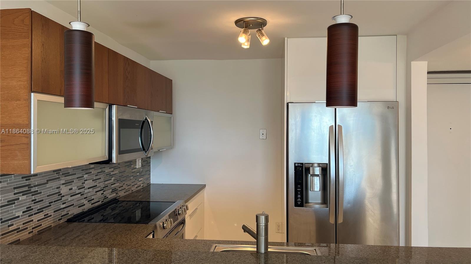Property photo # 9