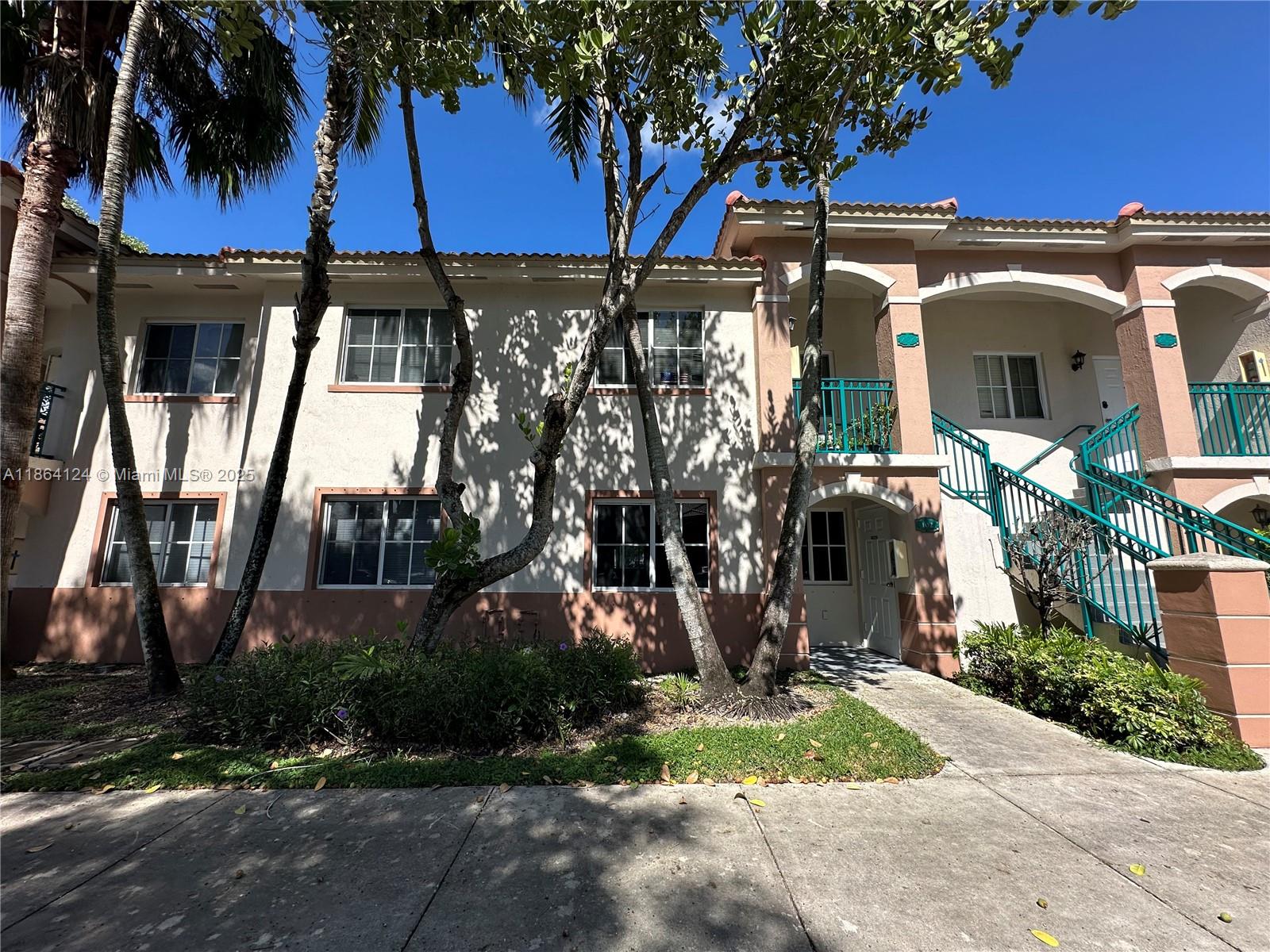 Property photo # 0