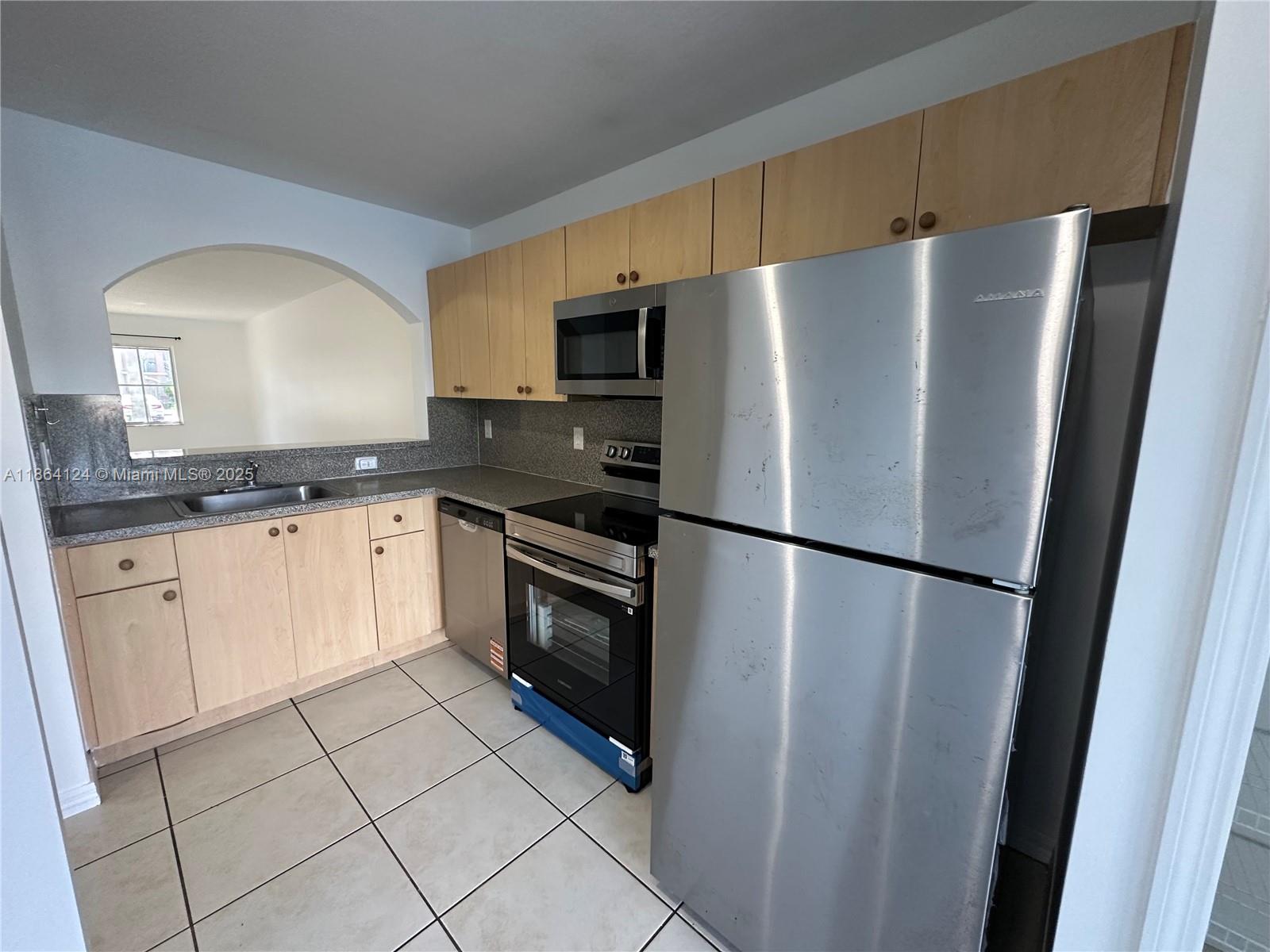 Property photo # 3