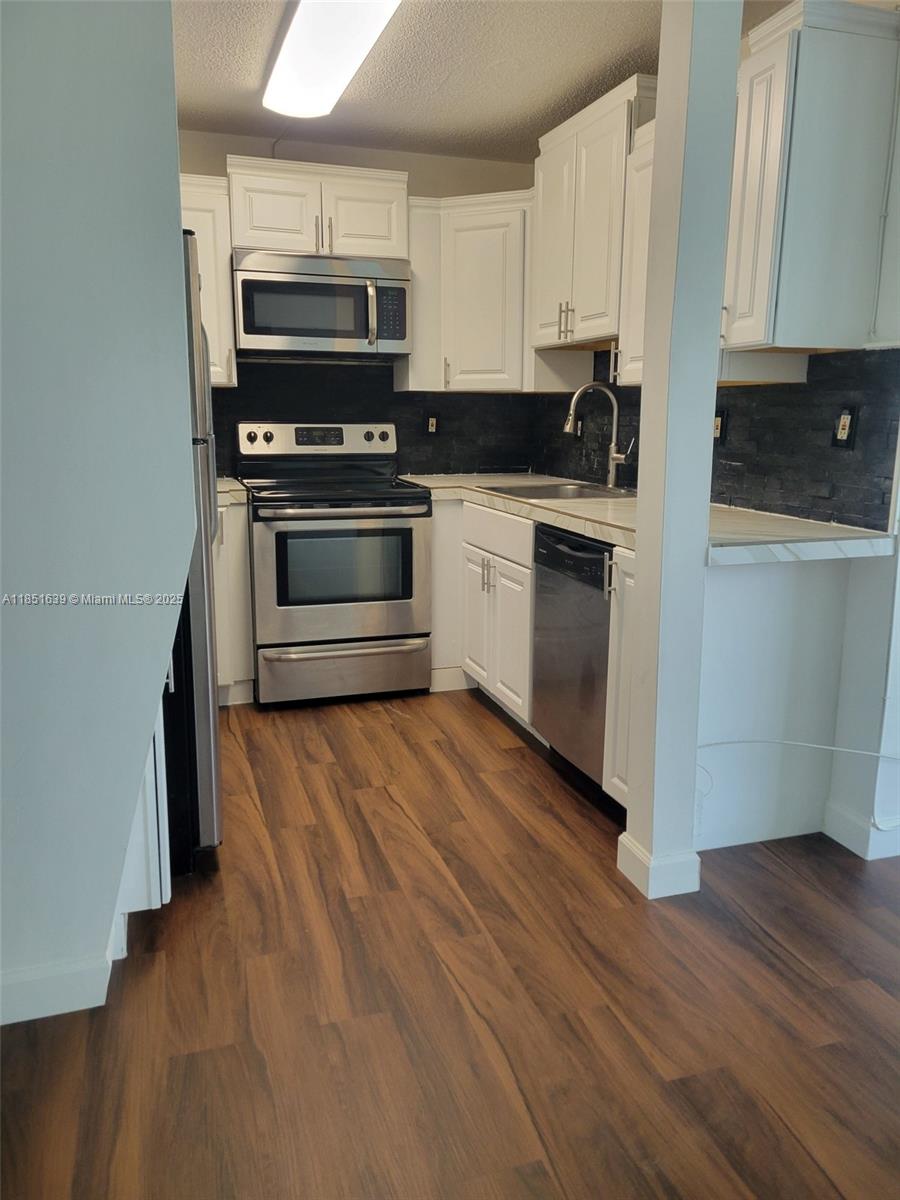 Property photo # 6