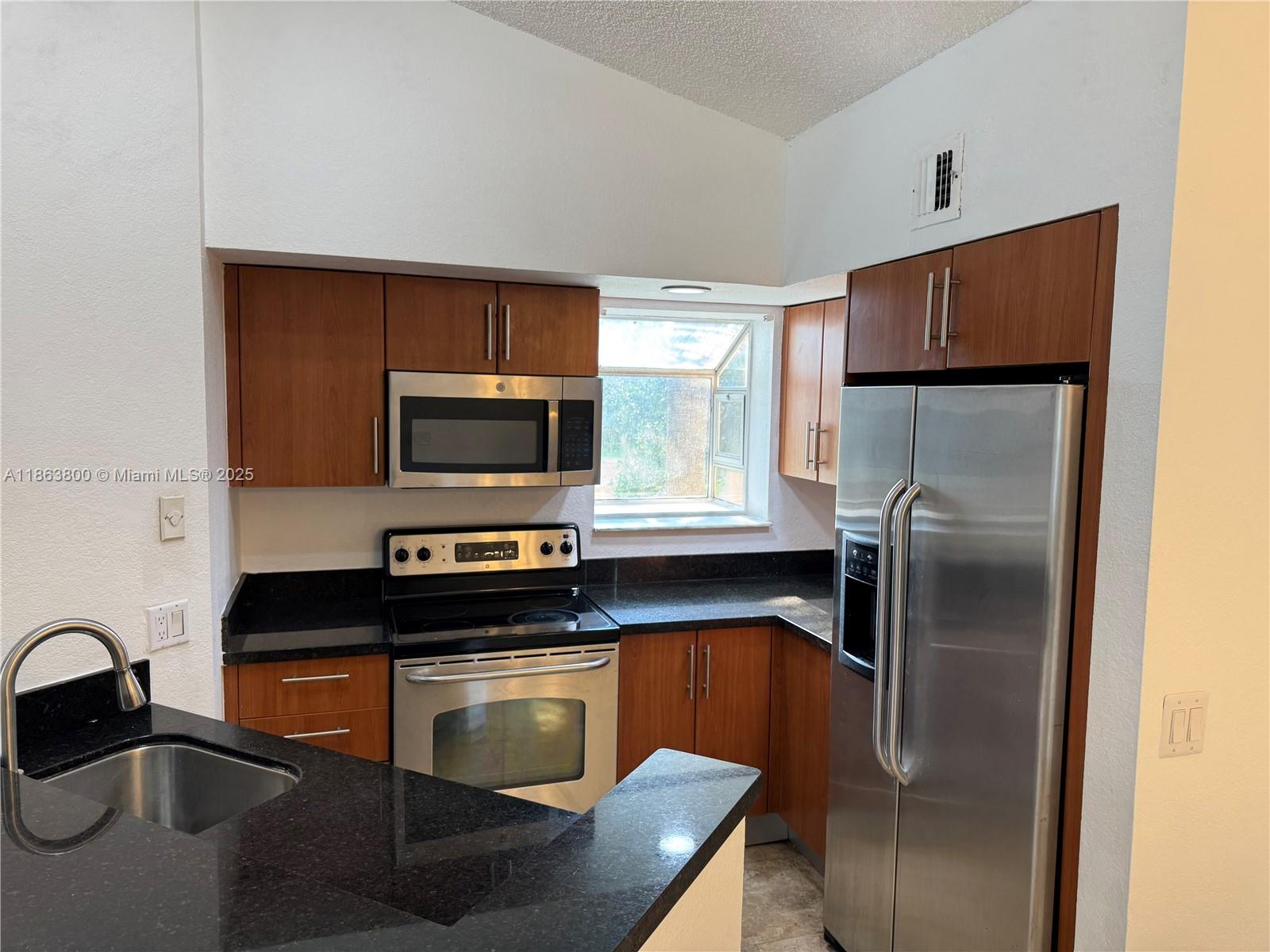 Property photo # 2