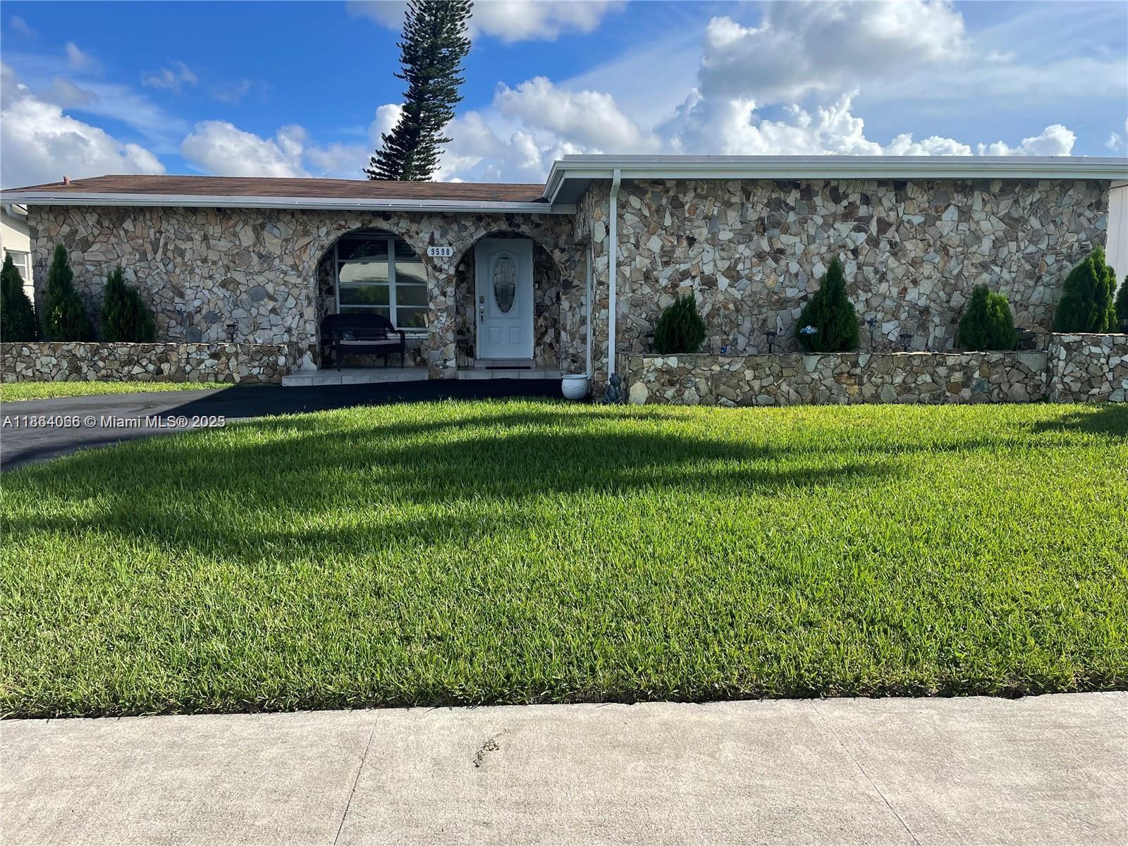 Property photo # 2