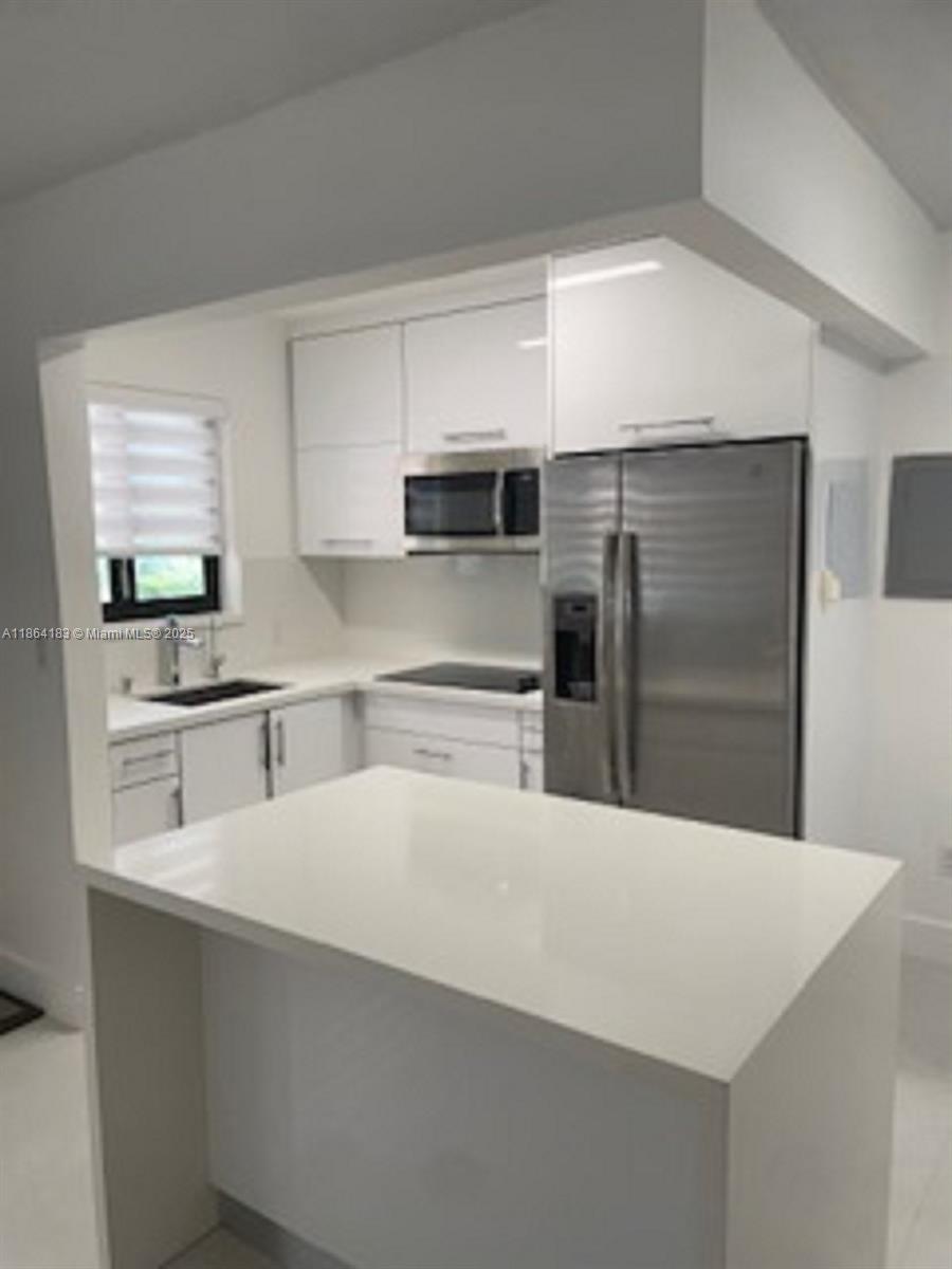 Property photo # 0