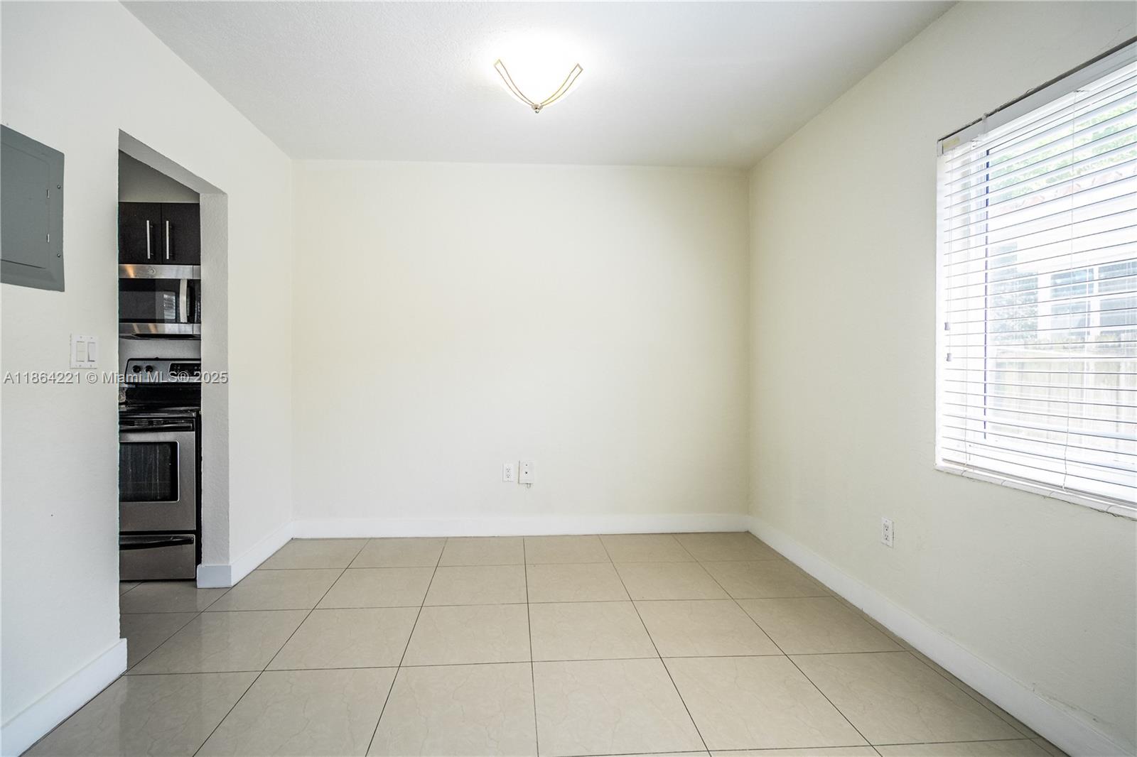 Property photo # 7