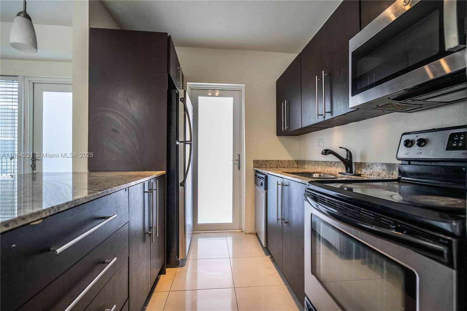 Property photo # 8
