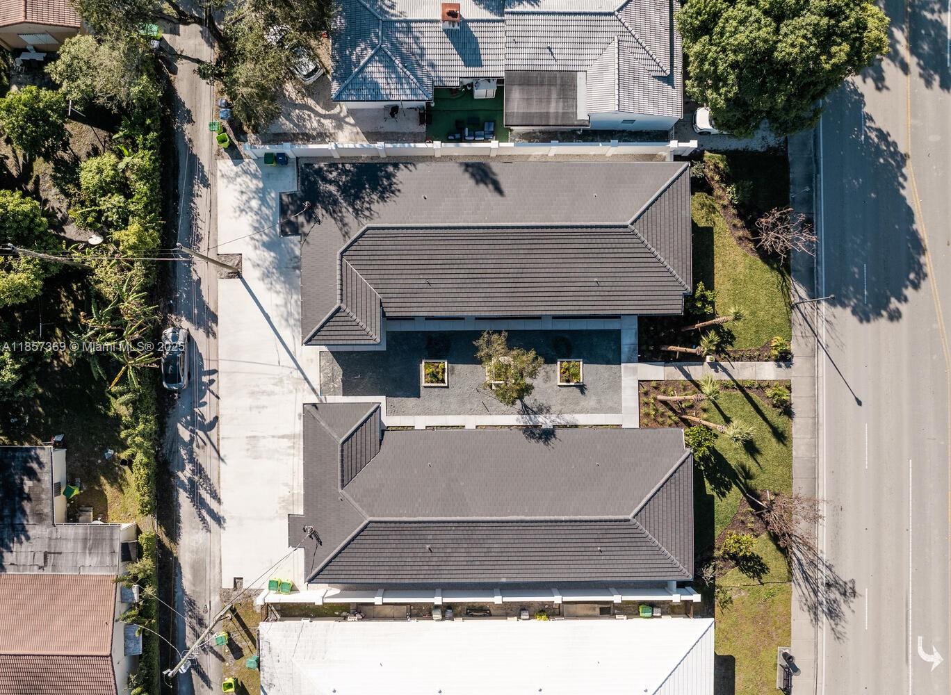 Property photo # 0