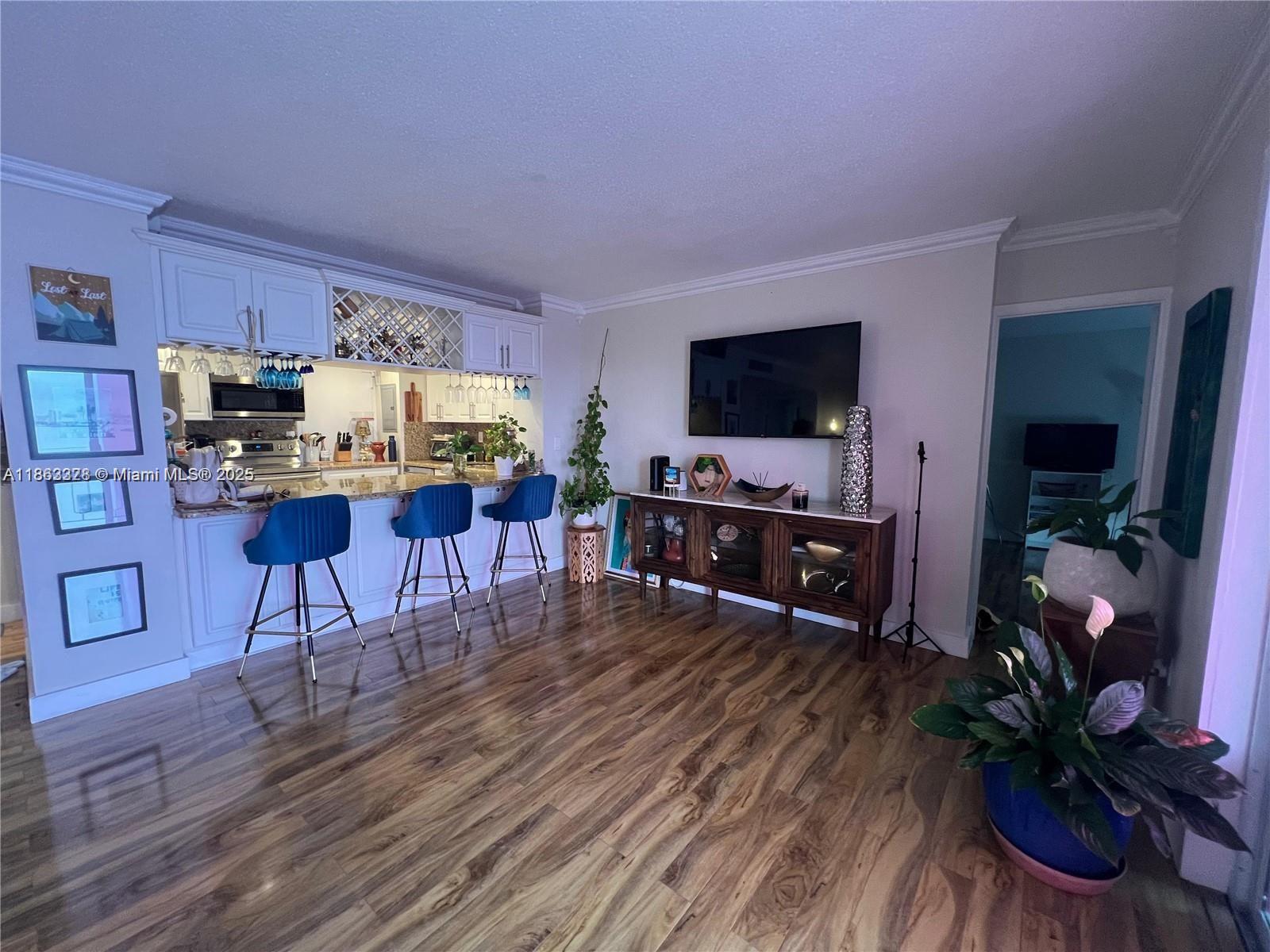 Property photo # 0