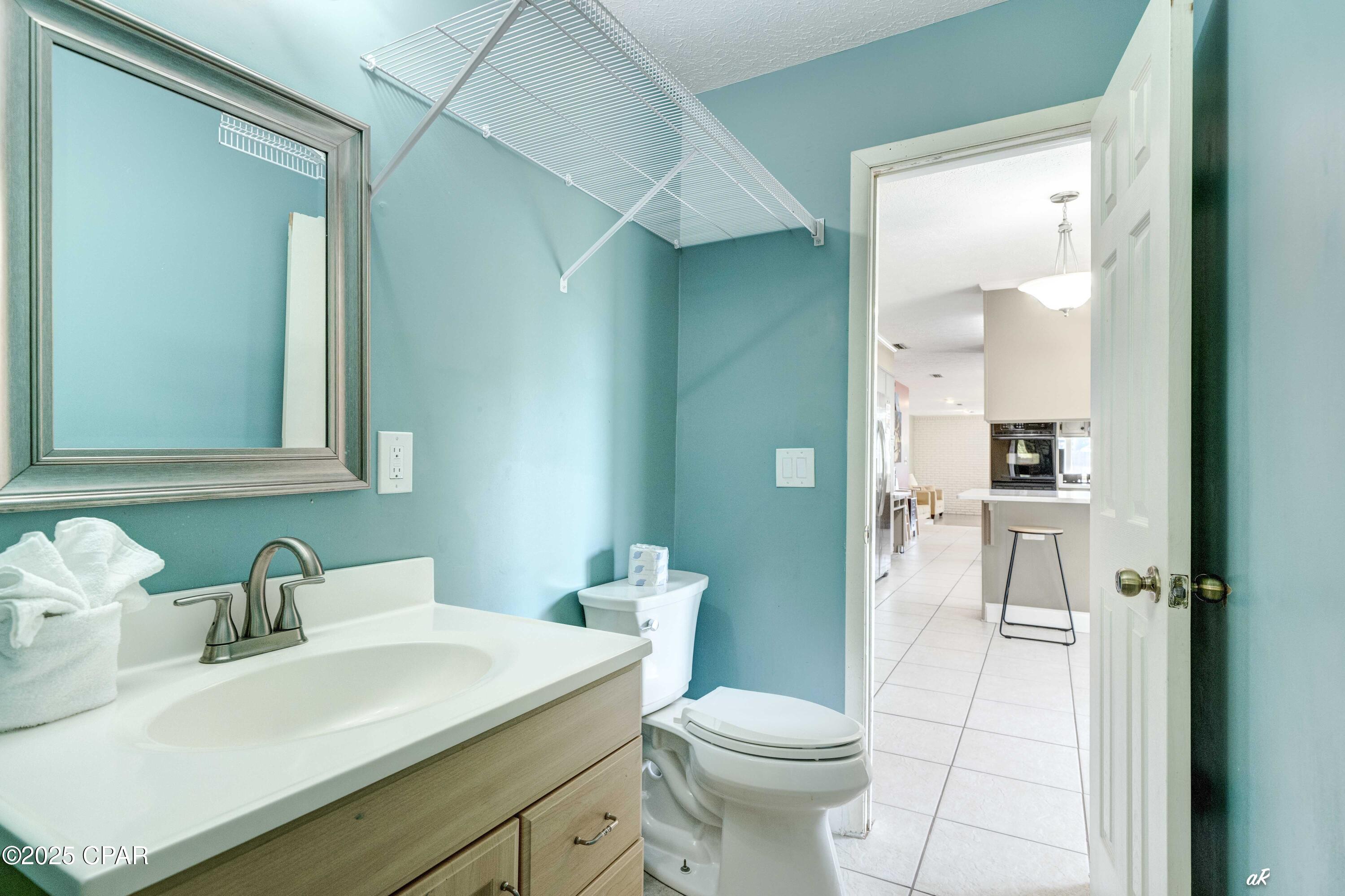 Image 22 For 8211 Laird Street