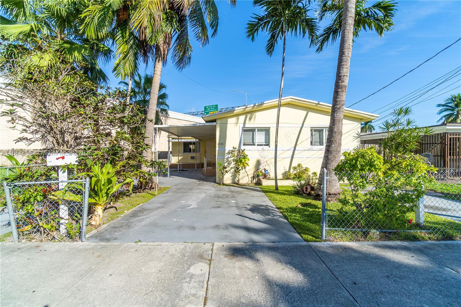 Property photo # 0