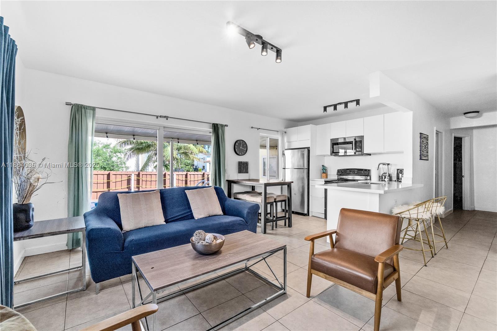 Property photo # 4