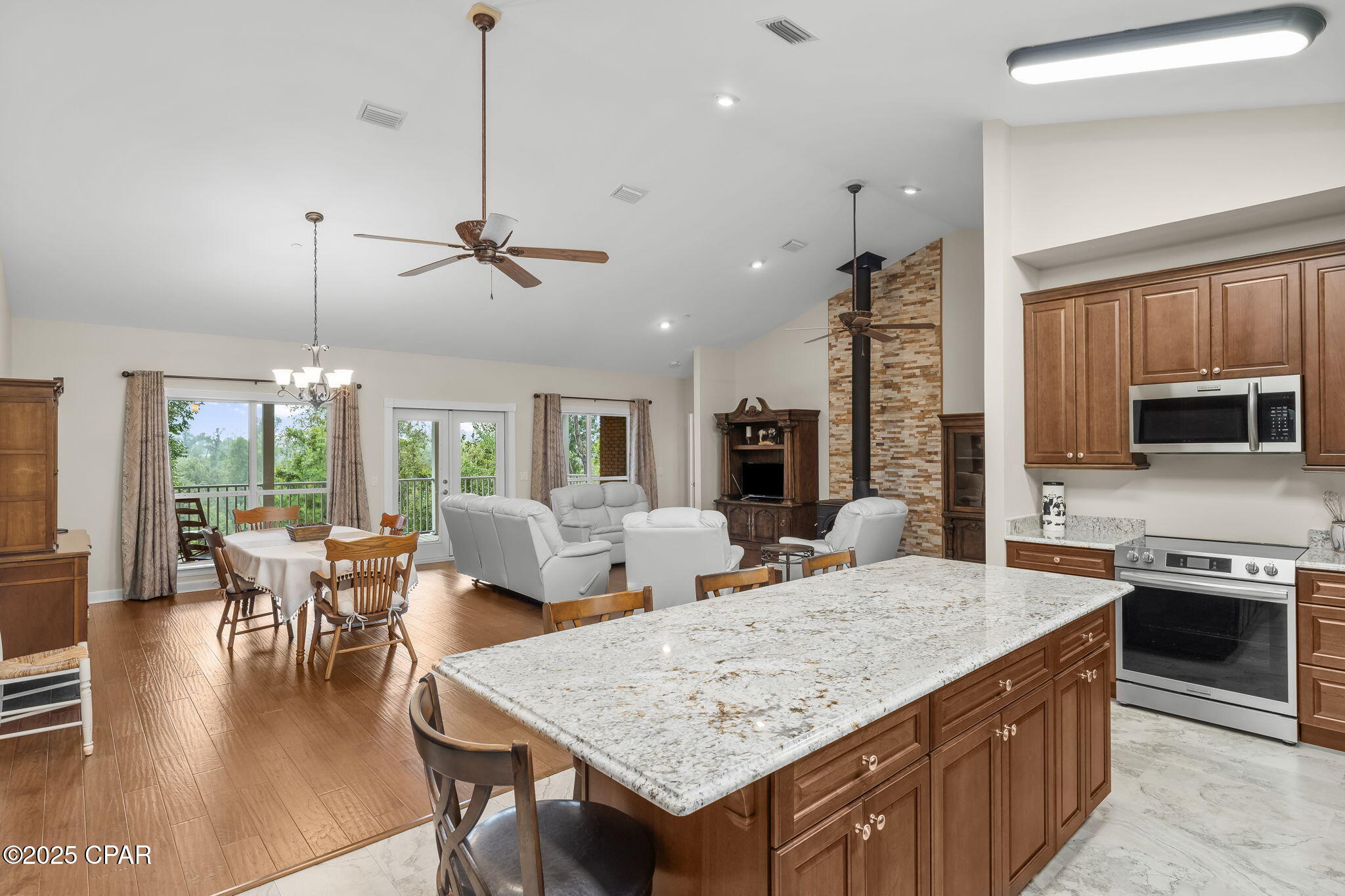 Image 15 For 13935 Blue Springs Road