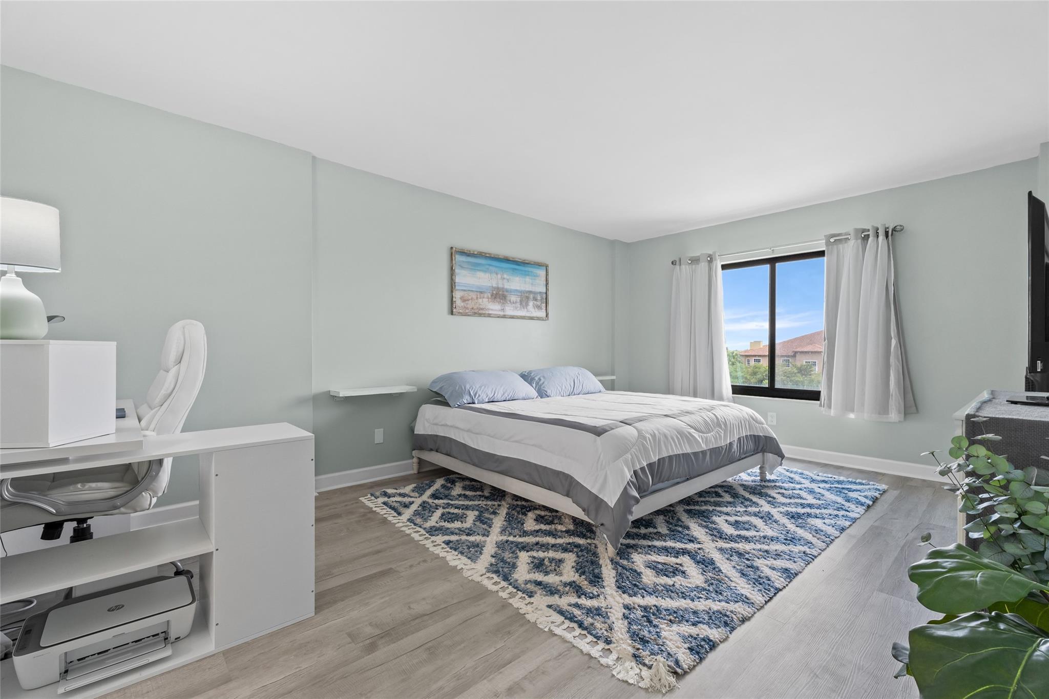 801 S Ocean Dr 503