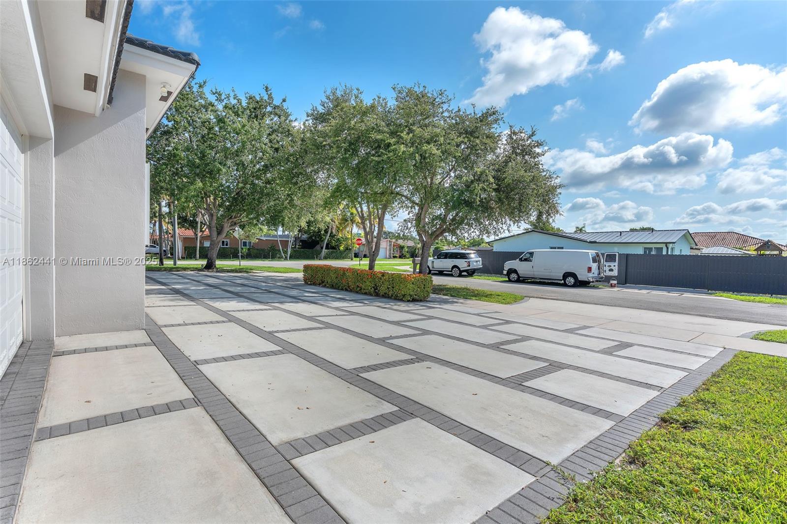 Property photo # 9