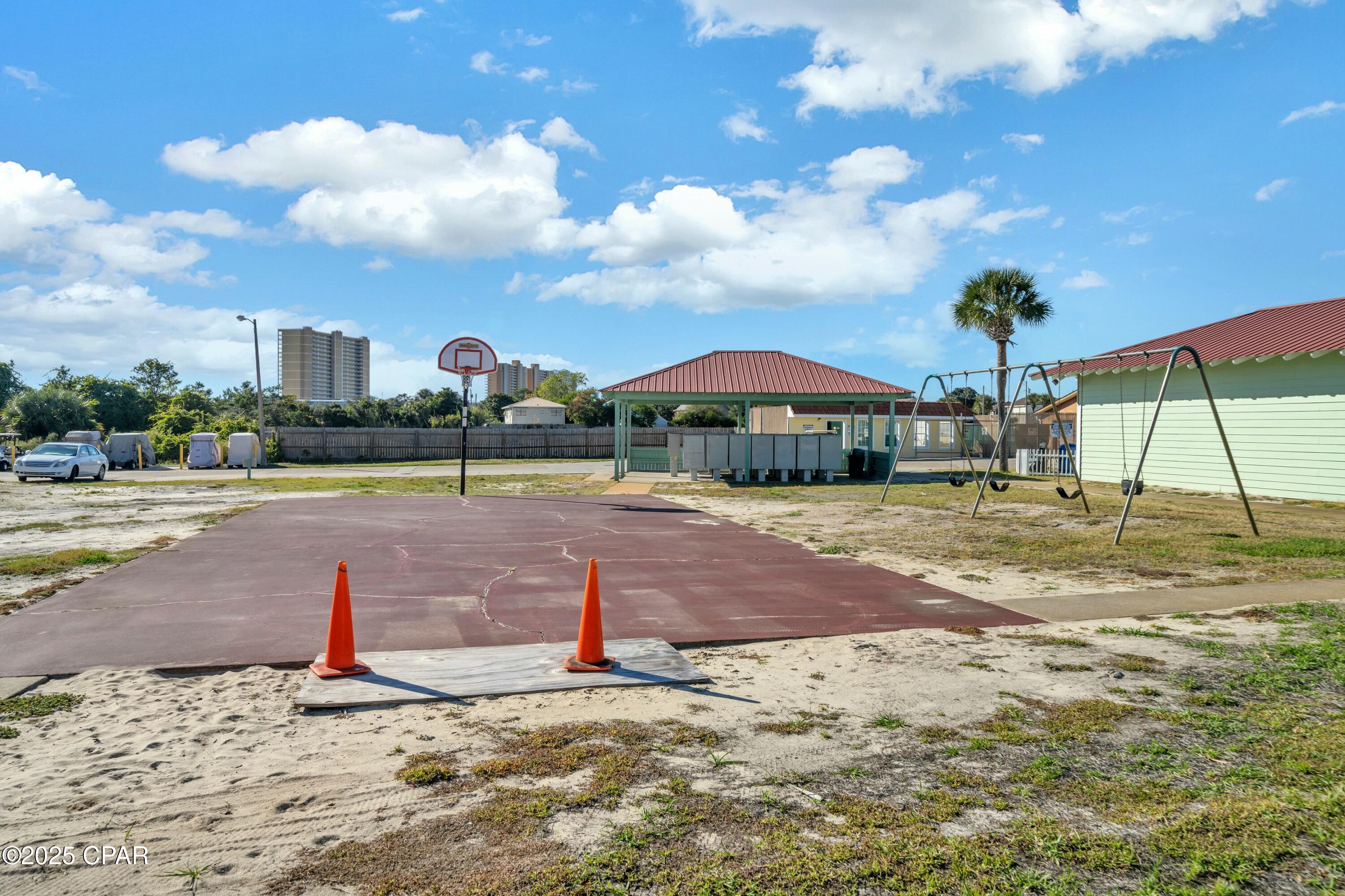 Image 41 For 17462 Front Beach Road 54205